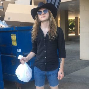 Meet your Posher, Daniel